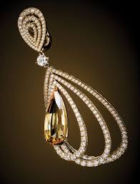 Jewelry & Accessories