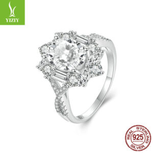 Silver Charm Super Flash 2-Carat Moissanite Diamond Proposal Ring – Noble Luxury S925 Sterling Silver