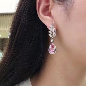 Luxury and high-end romantic pink diamond water drop earrings
