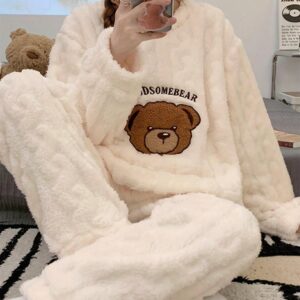 Women’s Cozy Winter Pajama Set — Soft Plush Long-Sleeve Bear Print Top & Fleece-Lined Pants, Cute Thermal Sleepwear